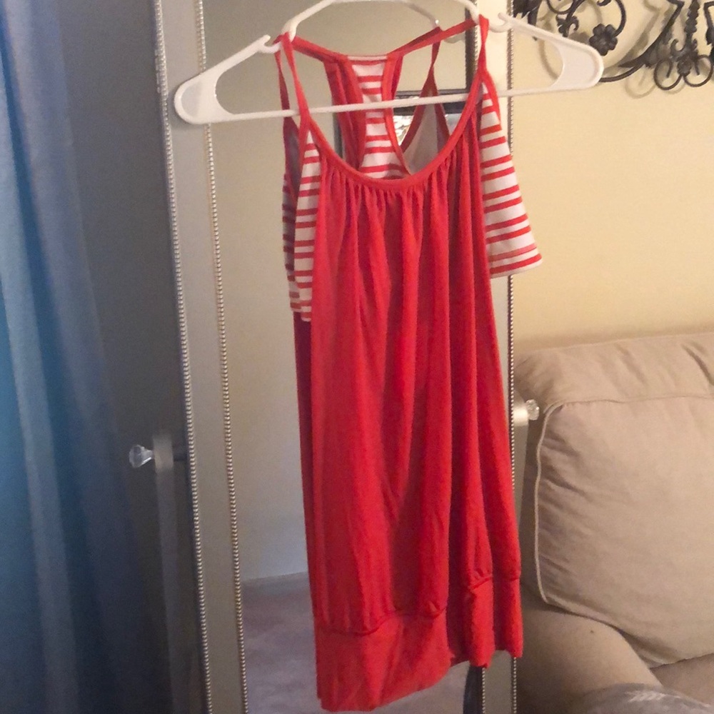 Lululemon tank